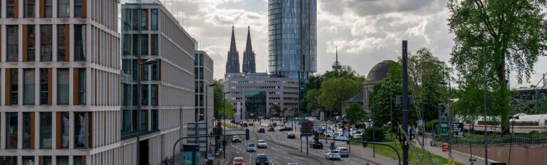 kfz gutahcter koeln header 768x233